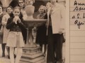 Gita organizzata da don Enzo Carli a S. Lucchese, aprile 1974