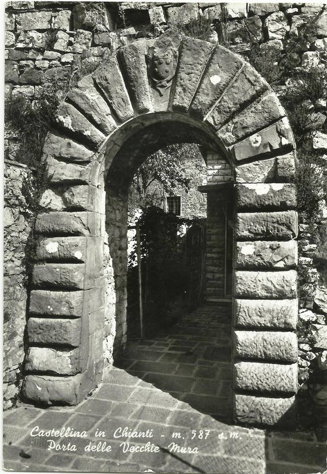 L’anonima Porta Ovest di Castellina in Chianti. L’origine, la proprietà e la funzione