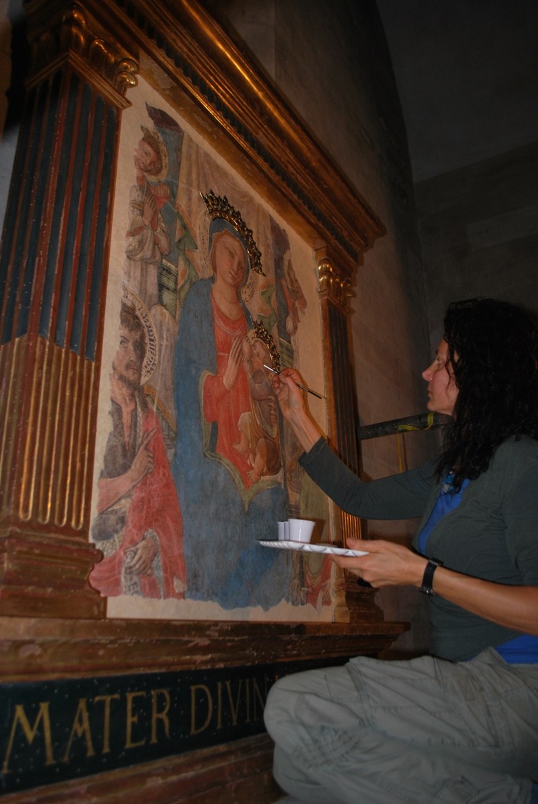 Restaurato l’affresco quattrocentesco della Madonna del Latte