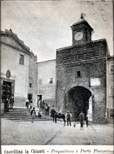 La Pieve del SS. Salvatore di Castellina in Chianti in una foto d'inizio Novecento