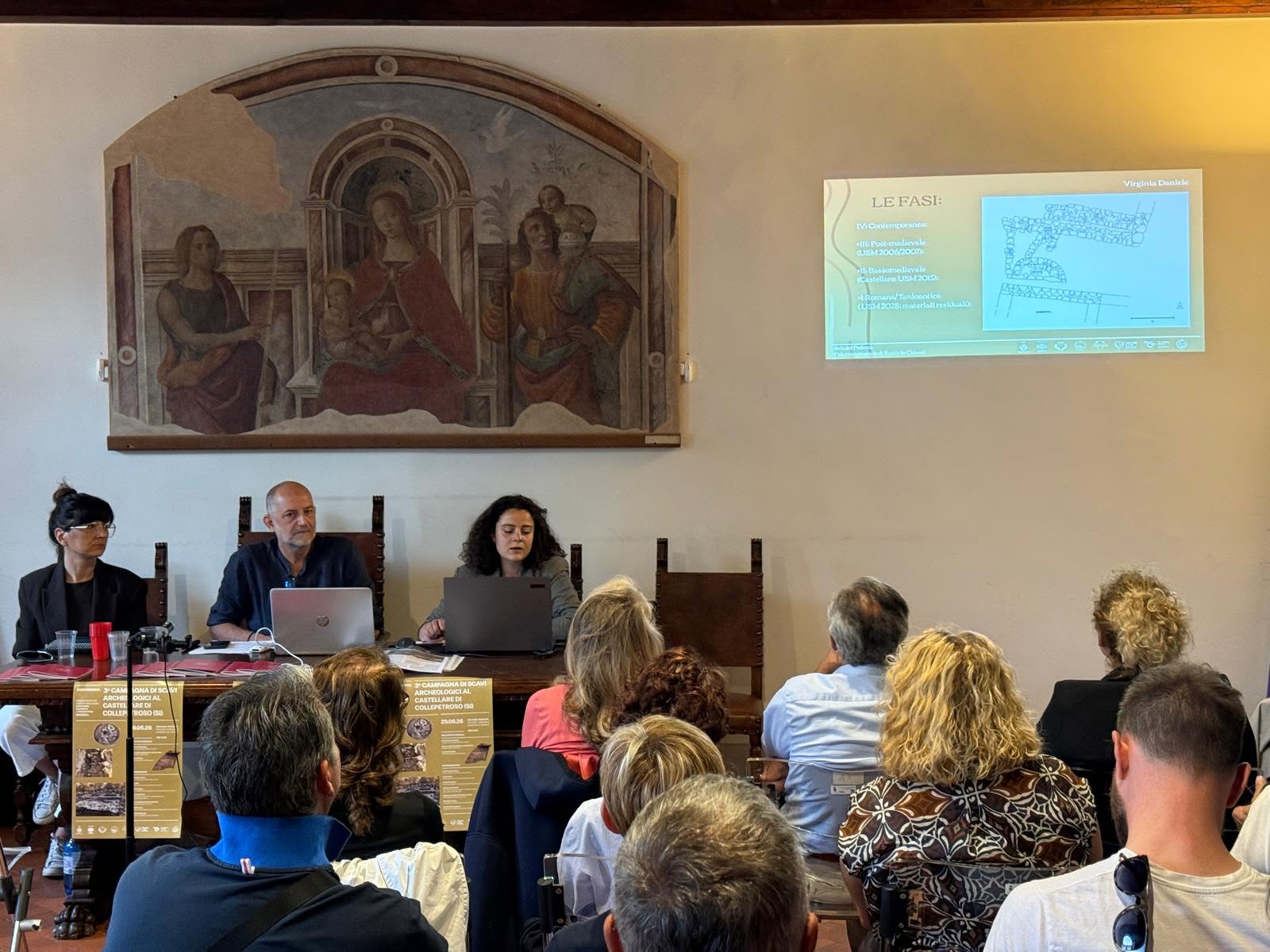 Un momento di presentazione e confronto con la comunità. Collepetroso, conferenza 2026.