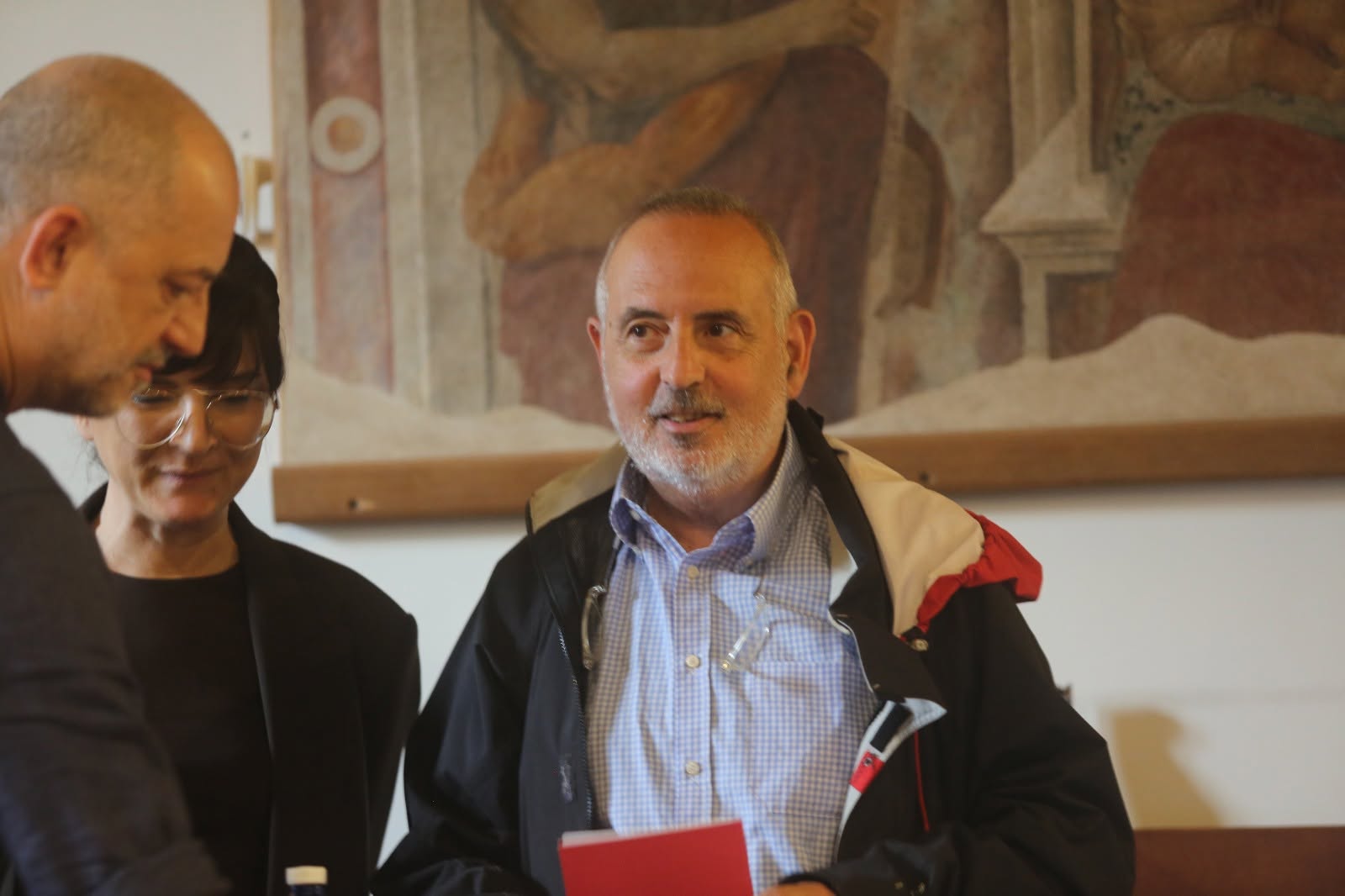 Un momento di dialogo fra i partecipanti. Collepetroso, conferenza 2026.