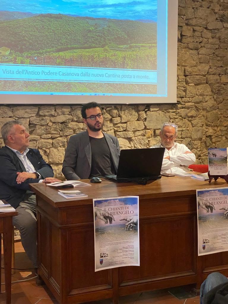 Una fotografia della presentazione in Via delle Volte. Il Chianti di Michelangelo, Castellina 2023.