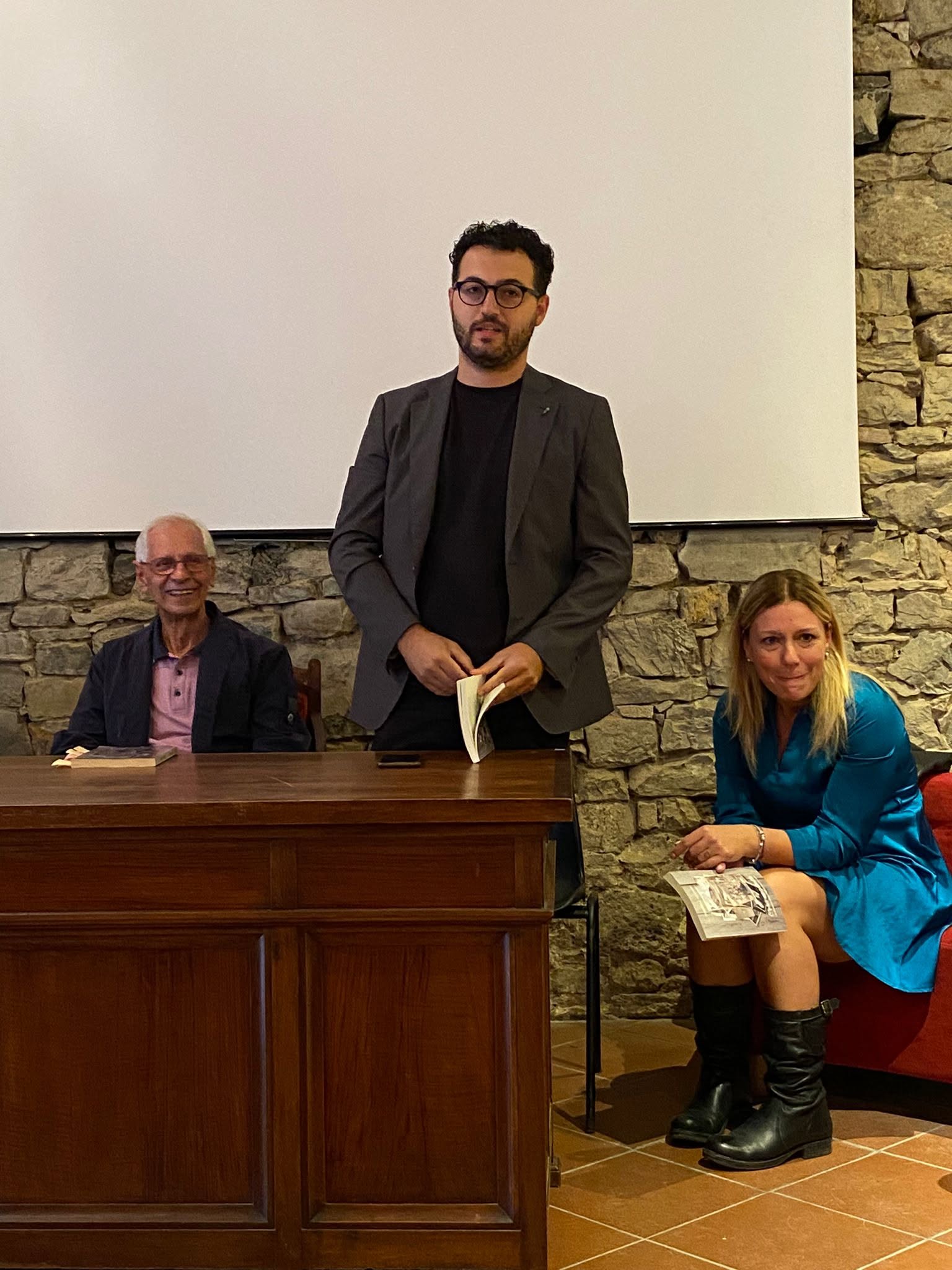 Un momento dell’incontro dedicato al volume di Roberto Cacciatori. Roberto Cacciatori, incontro 2023.