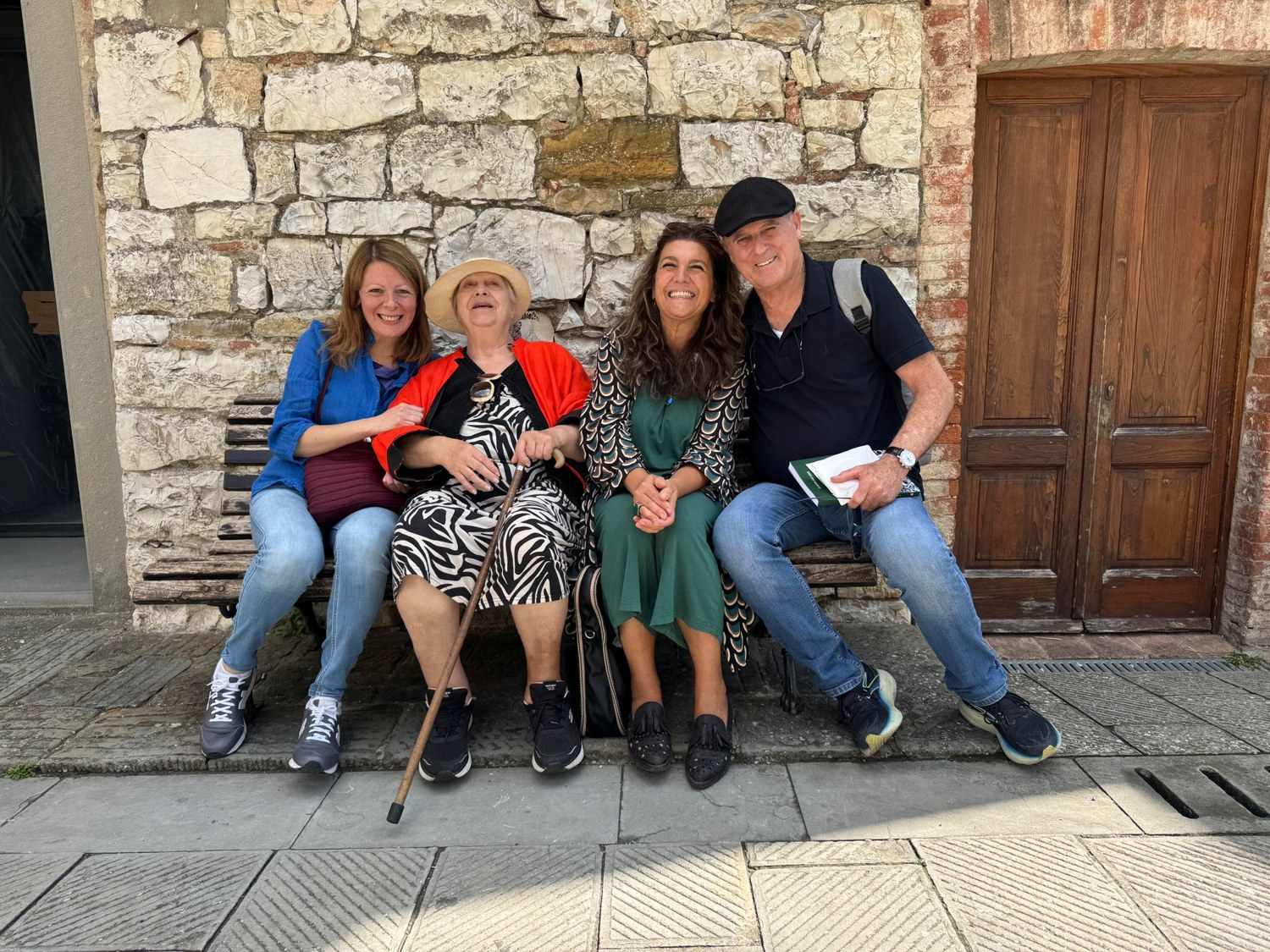 Un momento condiviso con la famiglia Mariani durante le giornate a Castellina.